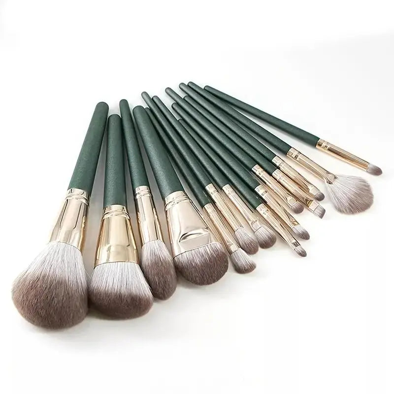 14-Piece Soft Makeup Brush Set