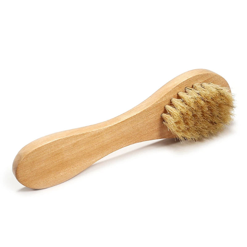 Natural Bristle Facial Exfoliating Brush – Wooden Handle