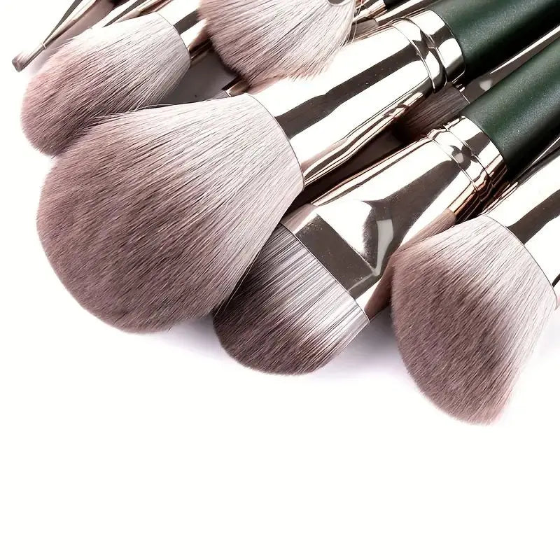 14-Piece Soft Makeup Brush Set