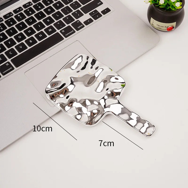 Vintage Handle HD Makeup Mirror